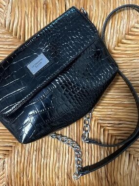 Liz Claiborne Glossy Black Croc-Embossed Chain Strap Crossbody